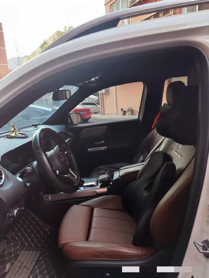 2022 Mercedes-Benz GLB Class 1.3T 163HP L4 7DCT,autocango,china used car exporter,china ev exporter,chinese used car exporter,chinese used ev exporter