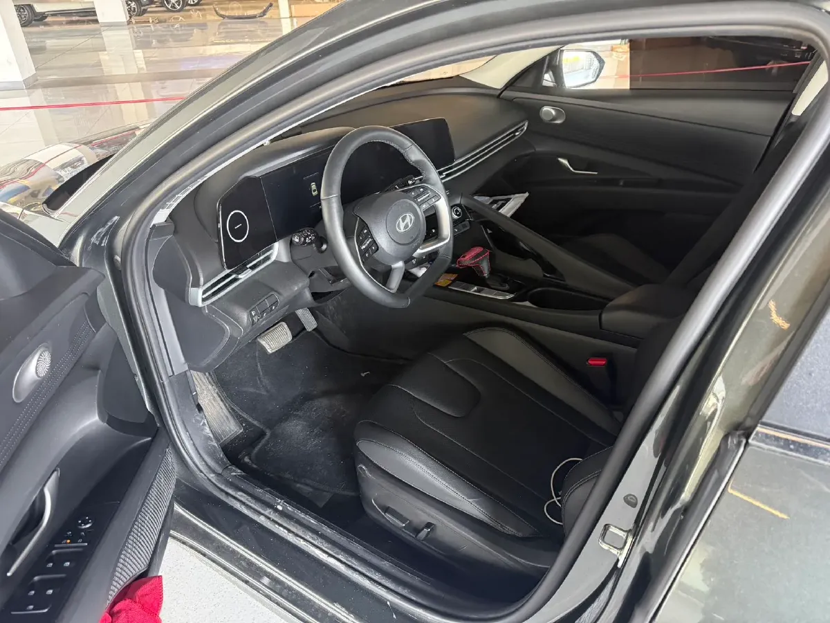 2023 Hyundai Elantra 1.5L 115HP L4 CVT,autocango,china used car exporter,china ev exporter,chinese used car exporter,chinese used ev exporter