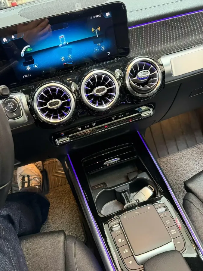 2021 Mercedes-Benz GLB Class 1.3T 163HP L4 7DCT,autocango,china used car exporter,china ev exporter,chinese used car exporter,chinese used ev exporter