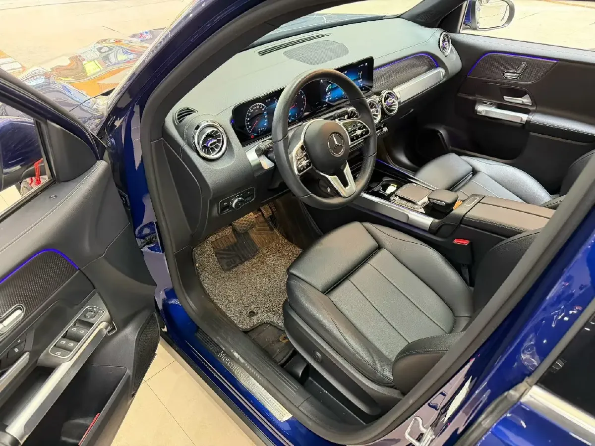 2021 Mercedes-Benz GLB Class 1.3T 163HP L4 7DCT,autocango,china used car exporter,china ev exporter,chinese used car exporter,chinese used ev exporter
