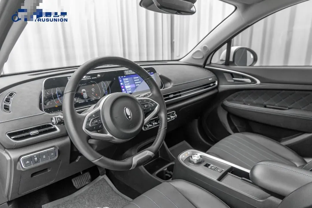 2022 ChangAn Oshan X7 Plus 1.5T 188HP L4 7DCT,autocango,china used car exporter,china ev exporter,chinese used car exporter,chinese used ev exporter