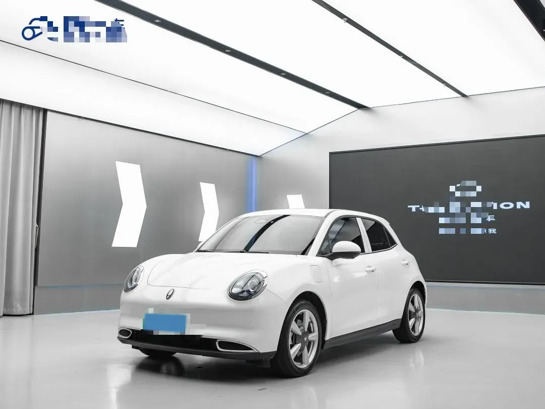 2022 ChangAn Oshan X7 Plus 1.5T 188HP L4 7DCT,autocango,china used car exporter,china ev exporter,chinese used car exporter,chinese used ev exporter