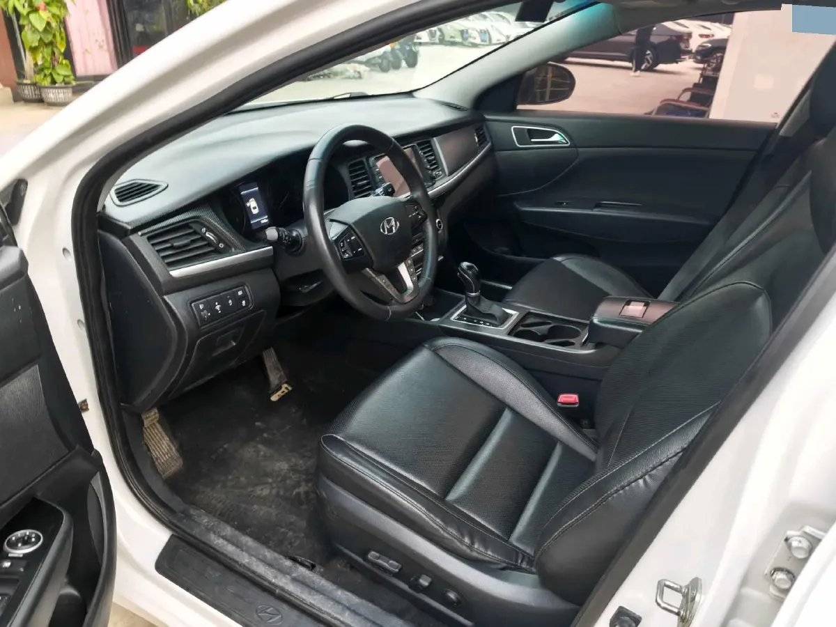 2017 Hyundai Mistra 1.8L 143HP L4 6AT,autocango,china used car exporter,china ev exporter,chinese used car exporter,chinese used ev exporter