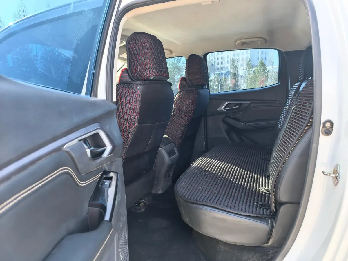 2023 Isuzu LingTuo 2.5T 150HP L4 8AT,autocango,china used car exporter,china ev exporter,chinese used car exporter,chinese used ev exporter