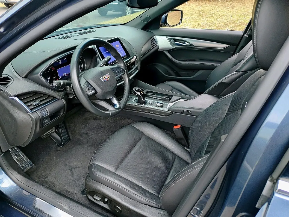 2021 Cadillac CT5 2.0T 237HP L4 10AT,autocango,china used car exporter,china ev exporter,chinese used car exporter,chinese used ev exporter