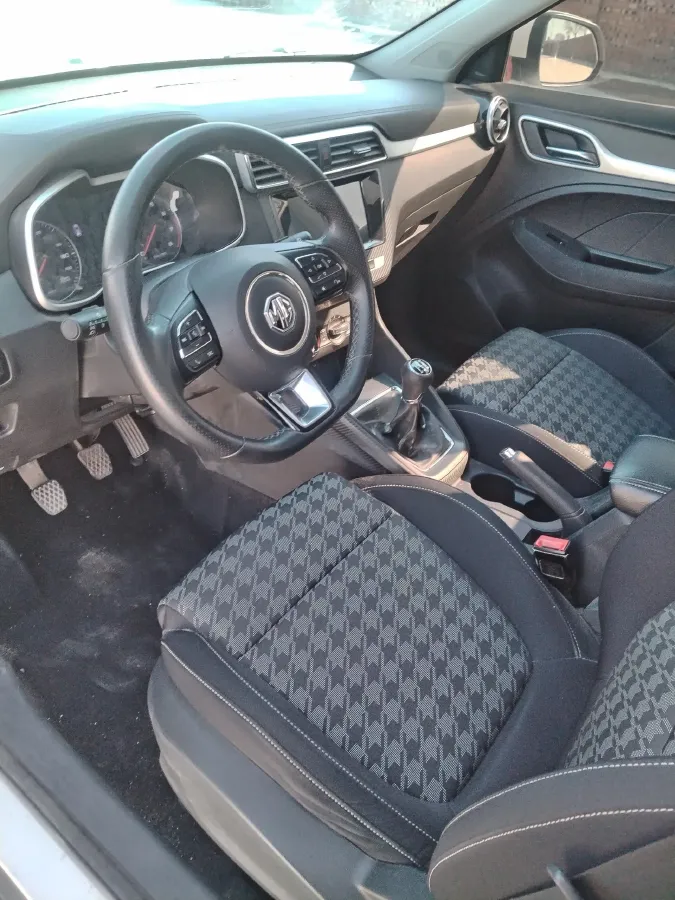 2018 MG ZS 1.5L 120HP L4 5MT,autocango,china used car exporter,china ev exporter,chinese used car exporter,chinese used ev exporter