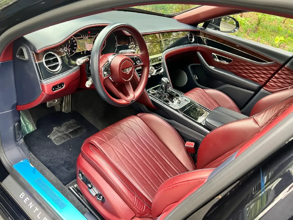 2021 Bentley Flying Spur 4.0T 550HP V8 8DCT,autocango,china used car exporter,china ev exporter,chinese used car exporter,chinese used ev exporter