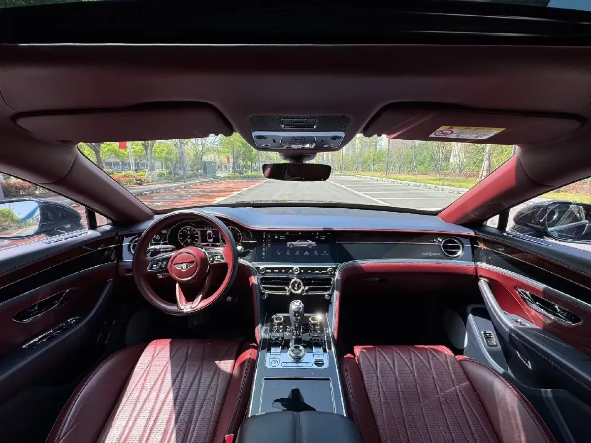 2021 Bentley Flying Spur 4.0T 550HP V8 8DCT,autocango,china used car exporter,china ev exporter,chinese used car exporter,chinese used ev exporter