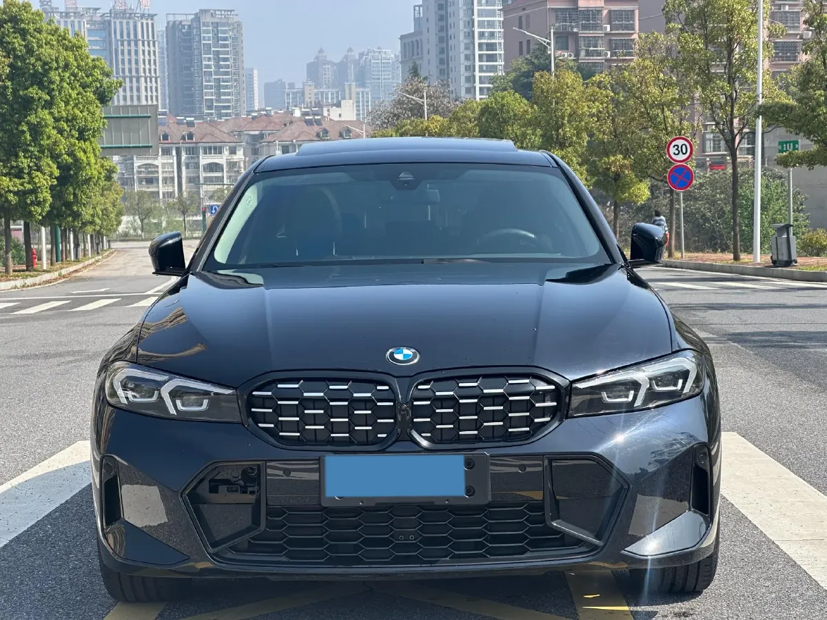 2024 BMW 3 Series 2.0T 184HP L4 8AT,autocango,china used car exporter,china ev exporter,chinese used car exporter,chinese used ev exporter