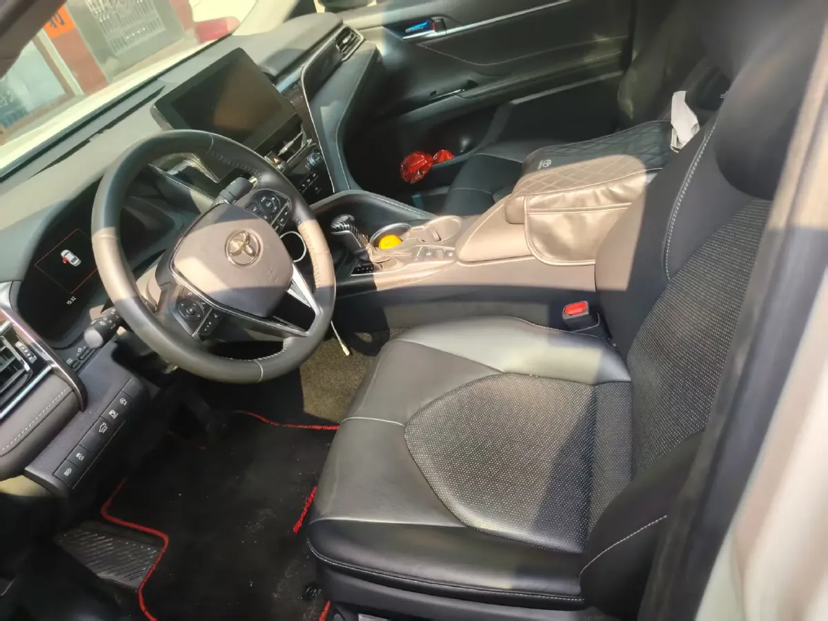 2021 Toyota Camry 2.5L 209HP L4 8AT,autocango,china used car exporter,china ev exporter,chinese used car exporter,chinese used ev exporter