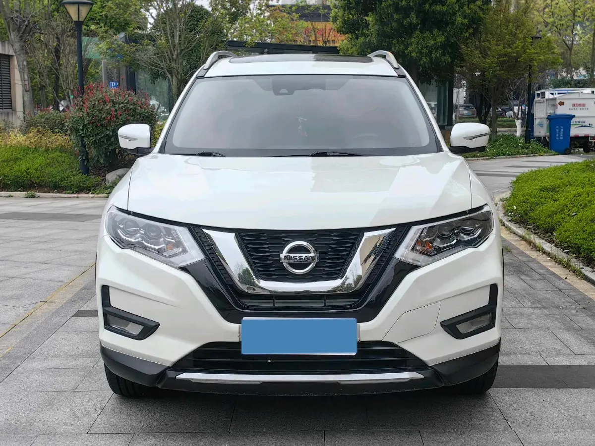 2021 Nissan X-Trail 2.0L 151HP L4 CVT,autocango,china used car exporter,china ev exporter,chinese used car exporter,chinese used ev exporter