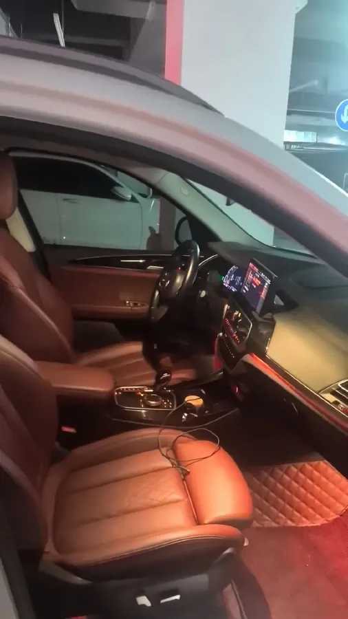 2022 BMW X3 2.0T 184HP L4 8AT,autocango,china used car exporter,china ev exporter,chinese used car exporter,chinese used ev exporter