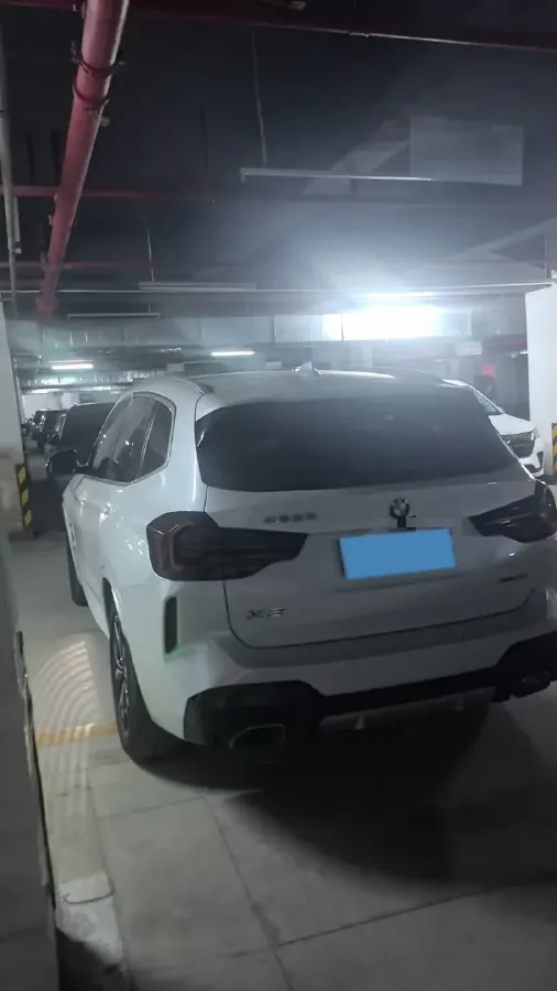 2022 BMW X3 2.0T 184HP L4 8AT,autocango,china used car exporter,china ev exporter,chinese used car exporter,chinese used ev exporter