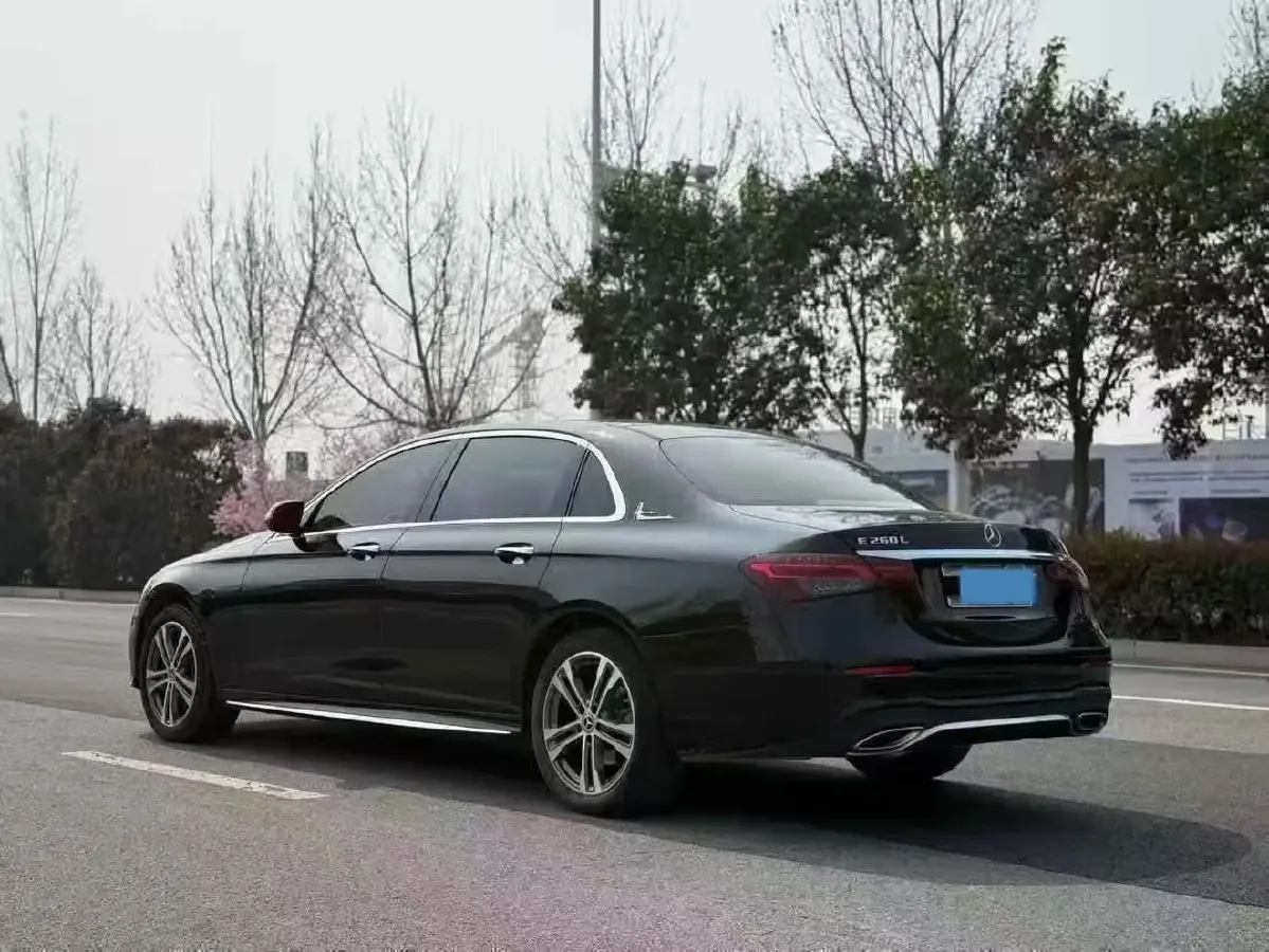 2021 Mercedes-Benz E Class 1.5T 184HP L4 9AT,autocango,china used car exporter,china ev exporter,chinese used car exporter,chinese used ev exporter