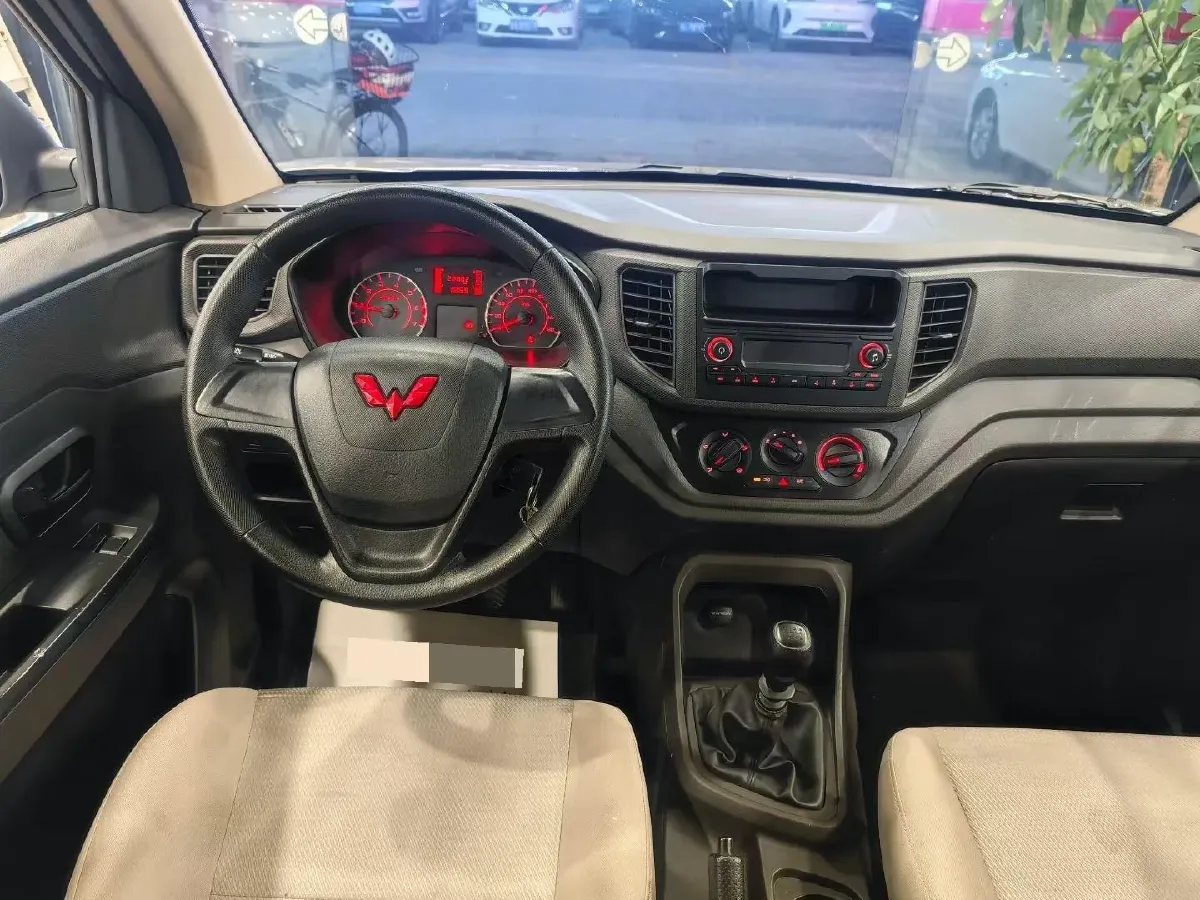 2022 JinBei Little Sea Lion X30 1.5L 102HP L4 5MT,autocango,china used car exporter,china ev exporter,chinese used car exporter,chinese used ev exporter
