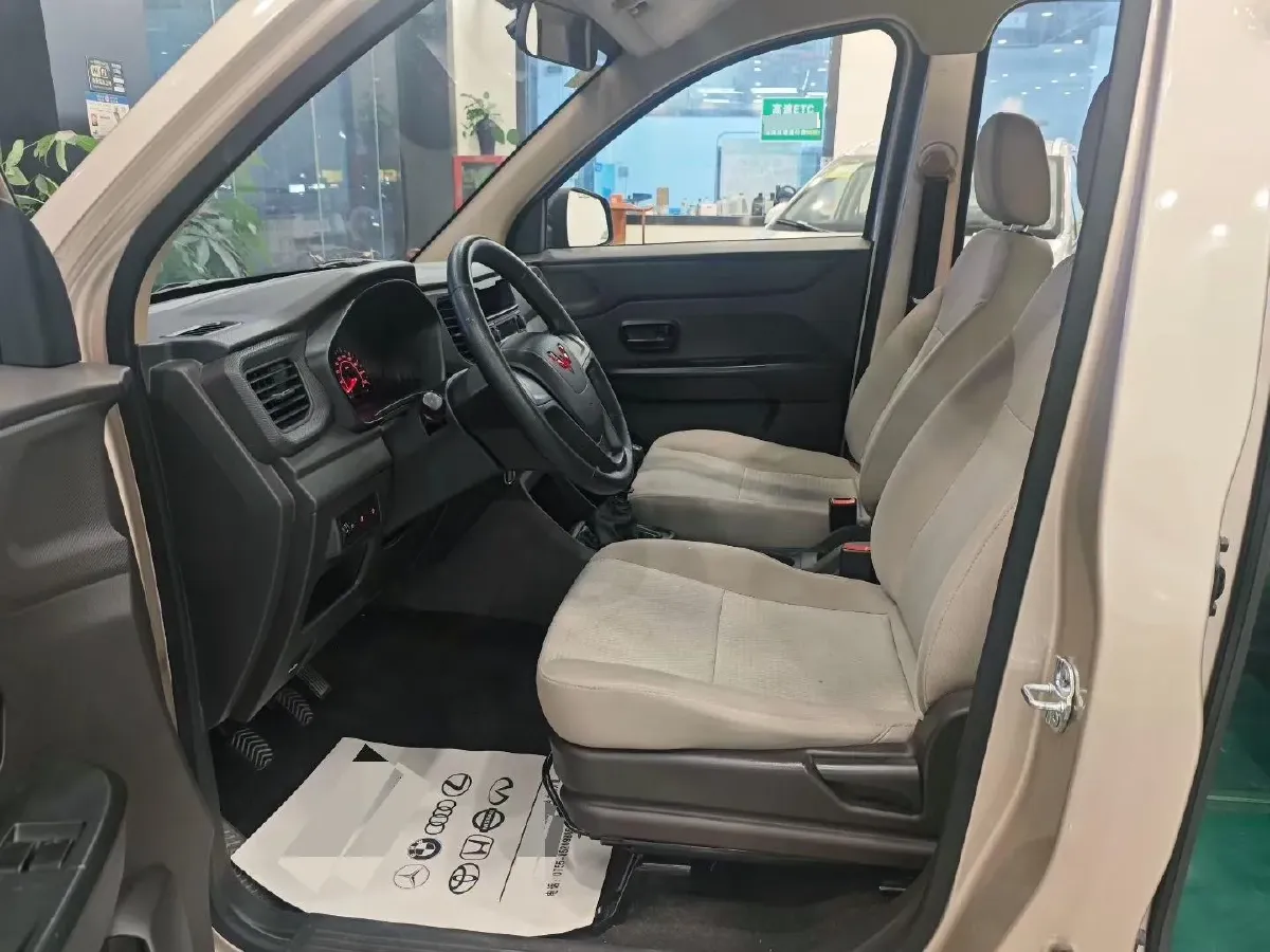 2022 JinBei Little Sea Lion X30 1.5L 102HP L4 5MT,autocango,china used car exporter,china ev exporter,chinese used car exporter,chinese used ev exporter