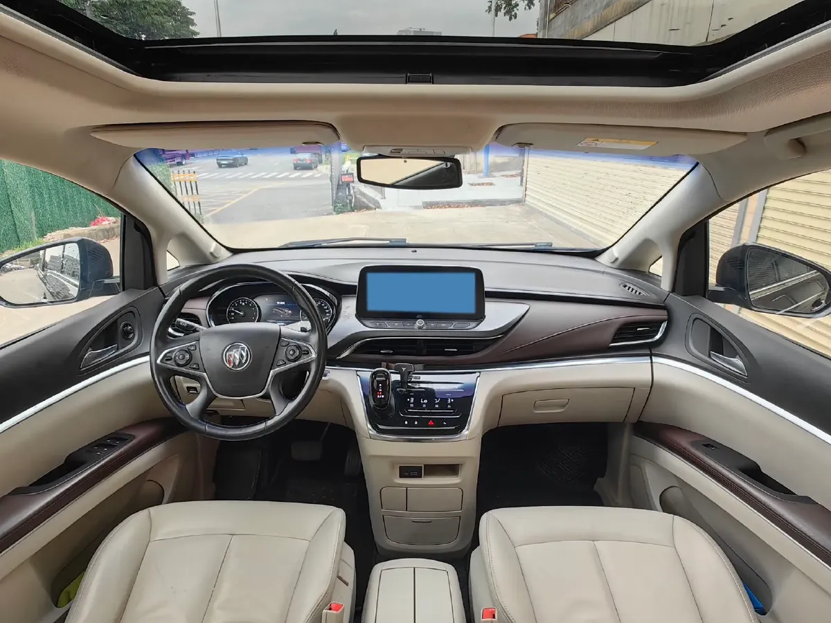 2021 Buick GL8 2.0T 237HP L4 9AT,autocango,china used car exporter,china ev exporter,chinese used car exporter,chinese used ev exporter