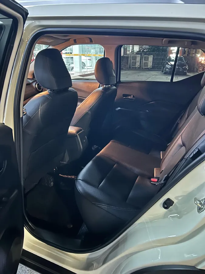 2023 Nissan Kicks 1.5L 122HP L4 CVT,autocango,china used car exporter,china ev exporter,chinese used car exporter,chinese used ev exporter