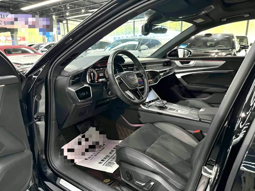 2024 Audi A6L 2.0T 245HP L4 7DCT,autocango,china used car exporter,china ev exporter,chinese used car exporter,chinese used ev exporter