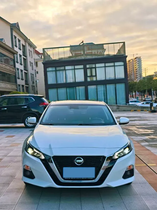 2022 Nissan Teana 2.0L 156HP L4 CVT,autocango,china used car exporter,china ev exporter,chinese used car exporter,chinese used ev exporter
