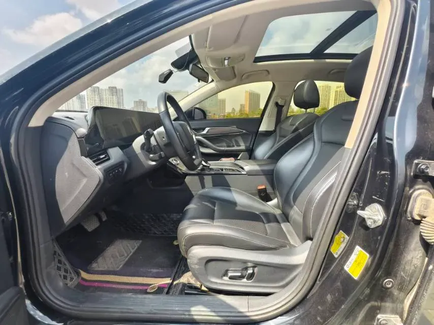 2021 Bestune B70 1.5T 169HP L4 7DCT,autocango,china used car exporter,china ev exporter,chinese used car exporter,chinese used ev exporter