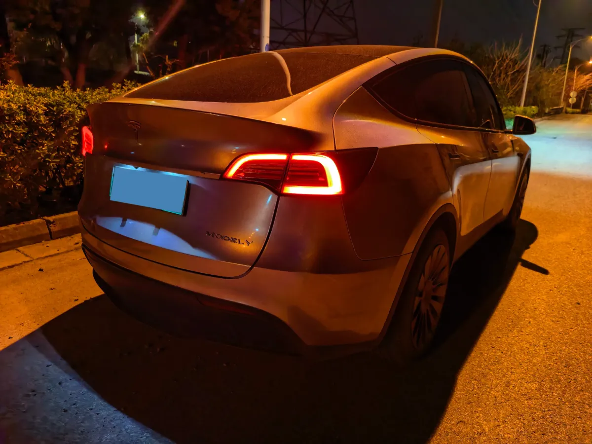 2022 Tesla Model Y BEV 60KWH,autocango,china used car exporter,china ev exporter,chinese used car exporter,chinese used ev exporter