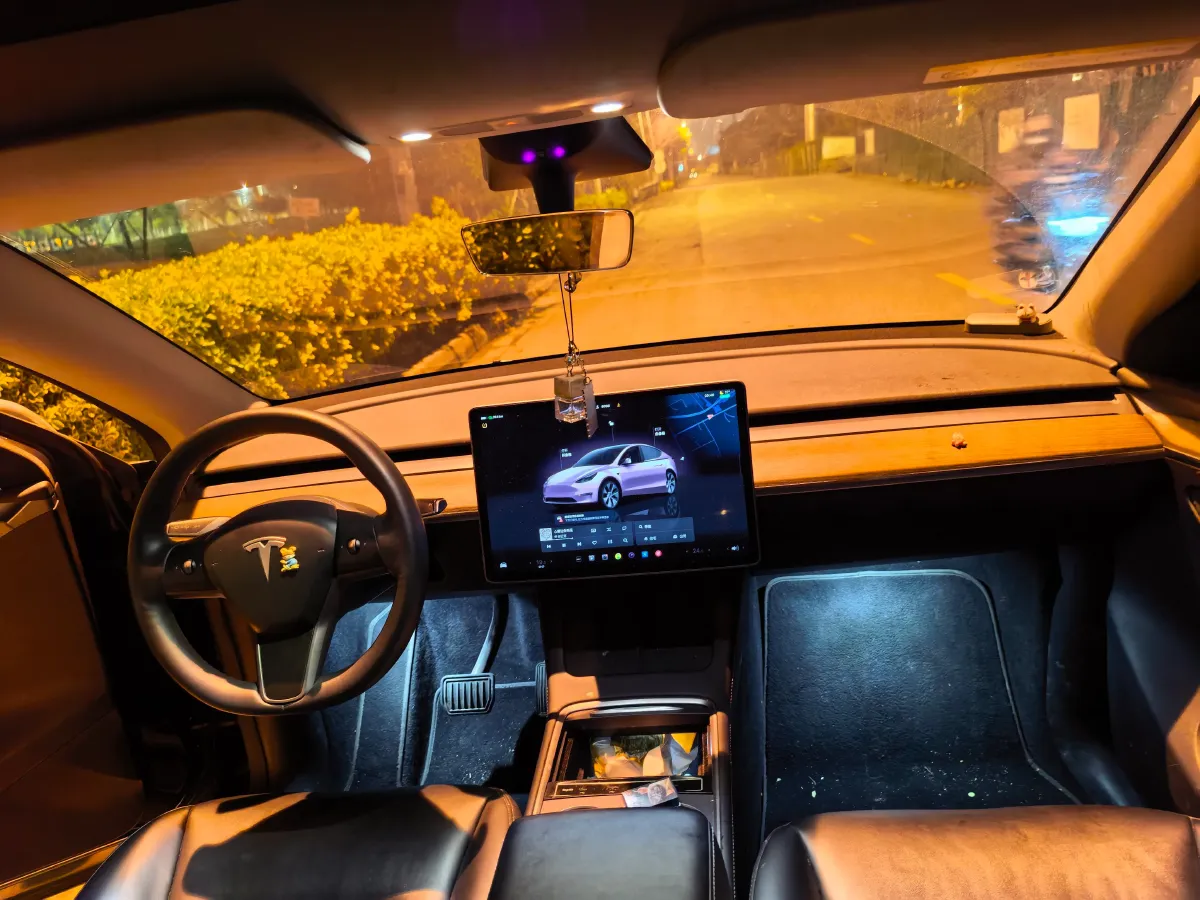 2022 Tesla Model Y BEV 60KWH,autocango,china used car exporter,china ev exporter,chinese used car exporter,chinese used ev exporter