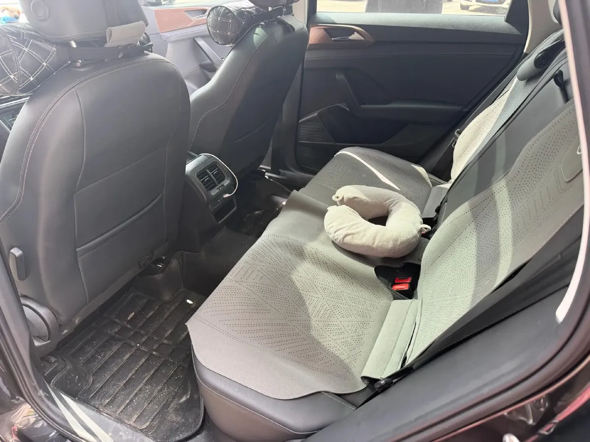 2021 Volkswagen Tharu 1.4T 150HP L4 7DCT,autocango,china used car exporter,china ev exporter,chinese used car exporter,chinese used ev exporter