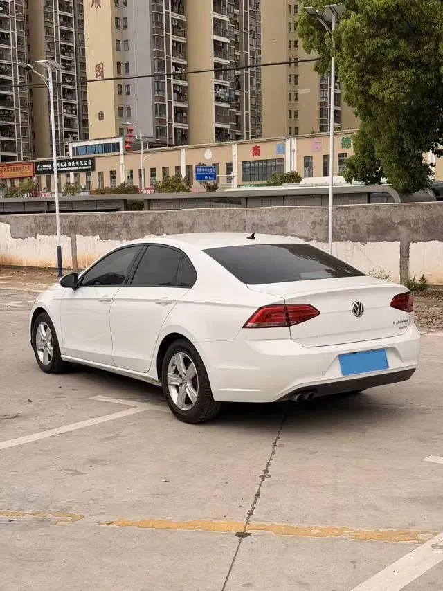 2017 Volkswagen Lamando 1.4T 131HP L4 7DCT,autocango,china used car exporter,china ev exporter,chinese used car exporter,chinese used ev exporter