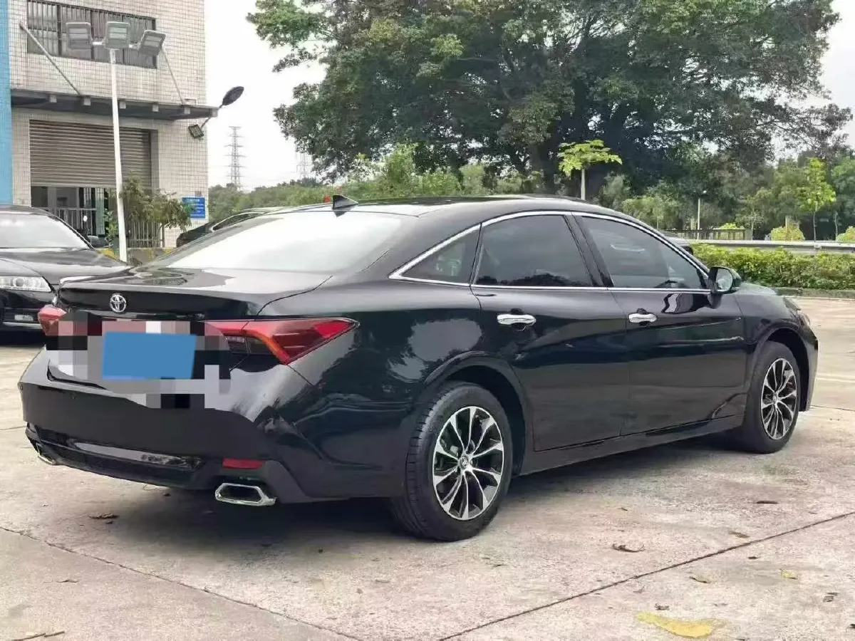2023 Toyota Avalon 2.0L 177HP L4 CVT,autocango,china used car exporter,china ev exporter,chinese used car exporter,chinese used ev exporter