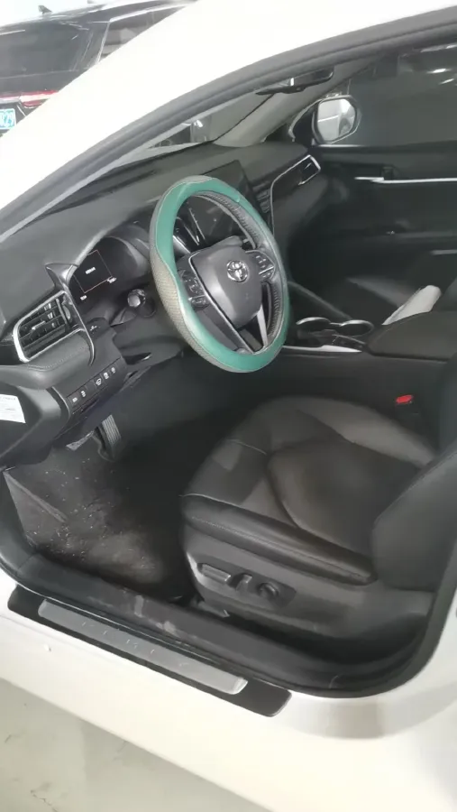 2021 Toyota Camry 2.5L 209HP L4 8AT,autocango,china used car exporter,china ev exporter,chinese used car exporter,chinese used ev exporter