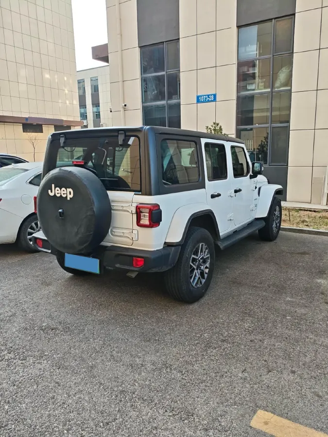 2021 Jeep Wrangler 2.0T 266HP L4 8AT PHEV 17KWH,autocango,china used car exporter,china ev exporter,chinese used car exporter,chinese used ev exporter