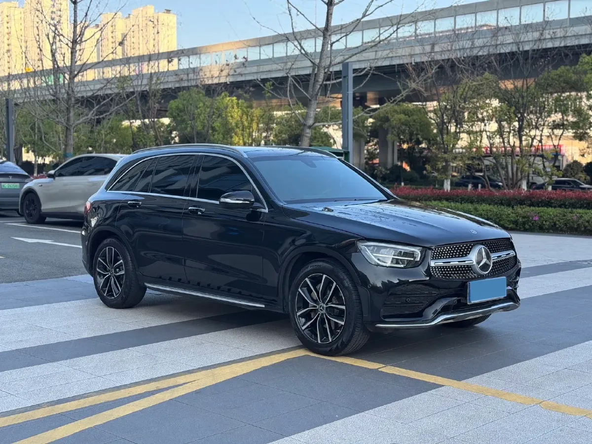 2020 Mercedes-Benz GLC Class 2.0T 197HP L4 9AT,autocango,china used car exporter,china ev exporter,chinese used car exporter,chinese used ev exporter
