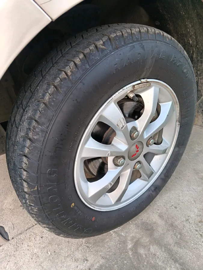 2019 WuLing HongGuang V 1.5L 99HP L4 6MT,autocango,china used car exporter,china ev exporter,chinese used car exporter,chinese used ev exporter