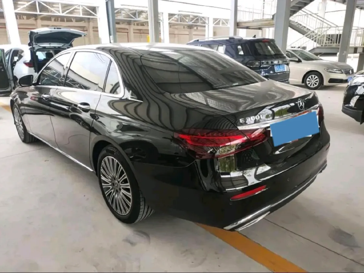 2023 Mercedes-Benz E Class 2.0T 258HP L4 9AT,autocango,china used car exporter,china ev exporter,chinese used car exporter,chinese used ev exporter