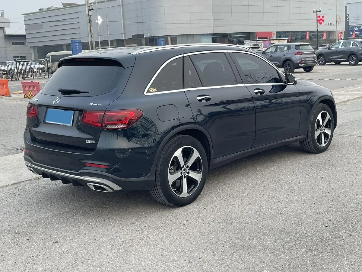 2022 Mercedes-Benz GLC Class 2.0T 197HP L4 9AT,autocango,china used car exporter,china ev exporter,chinese used car exporter,chinese used ev exporter