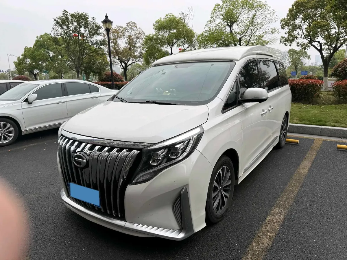 2021 GAC Trumpchi M8 2.0T 252HP L4 8AT,autocango,china used car exporter,china ev exporter,chinese used car exporter,chinese used ev exporter