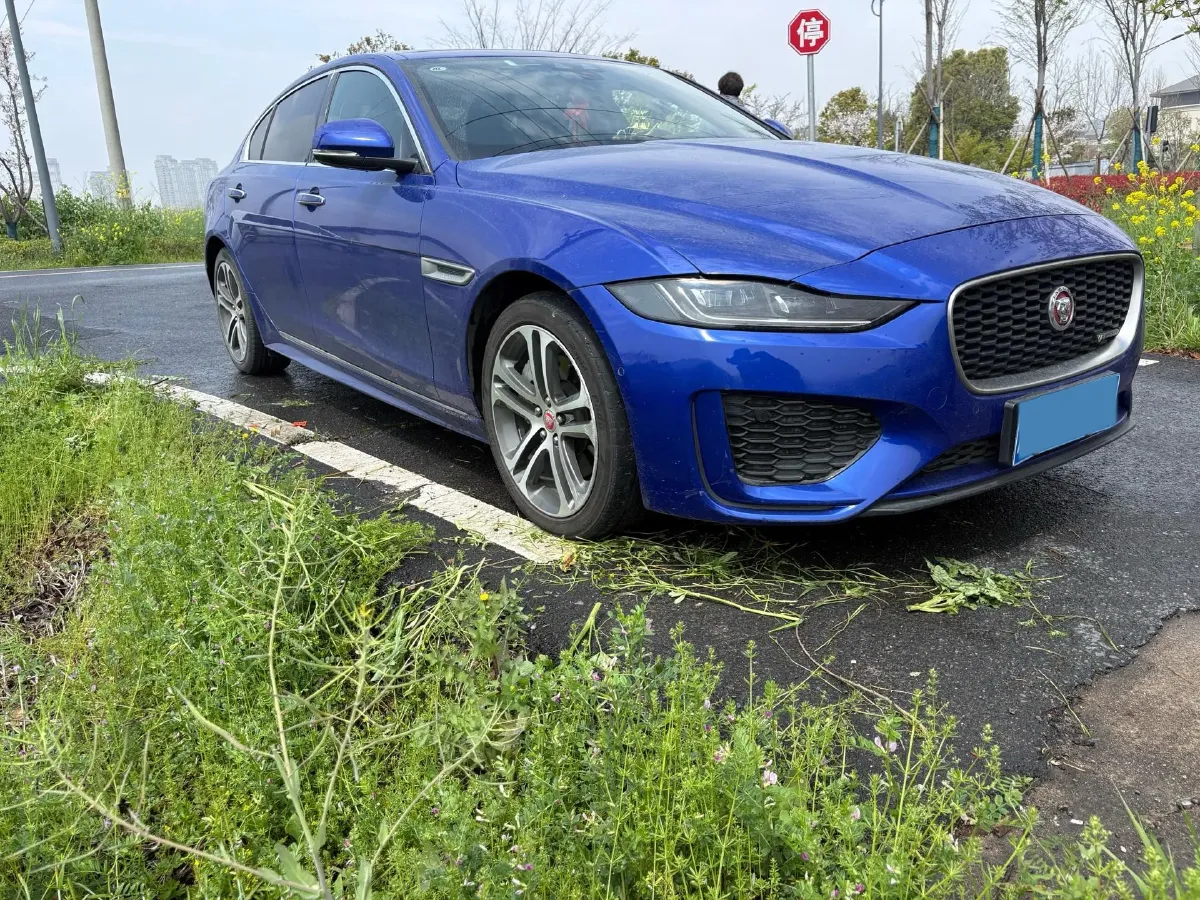 2020 Jaguar XEL 2.0T 200HP L4 8AT,autocango,china used car exporter,china ev exporter,chinese used car exporter,chinese used ev exporter