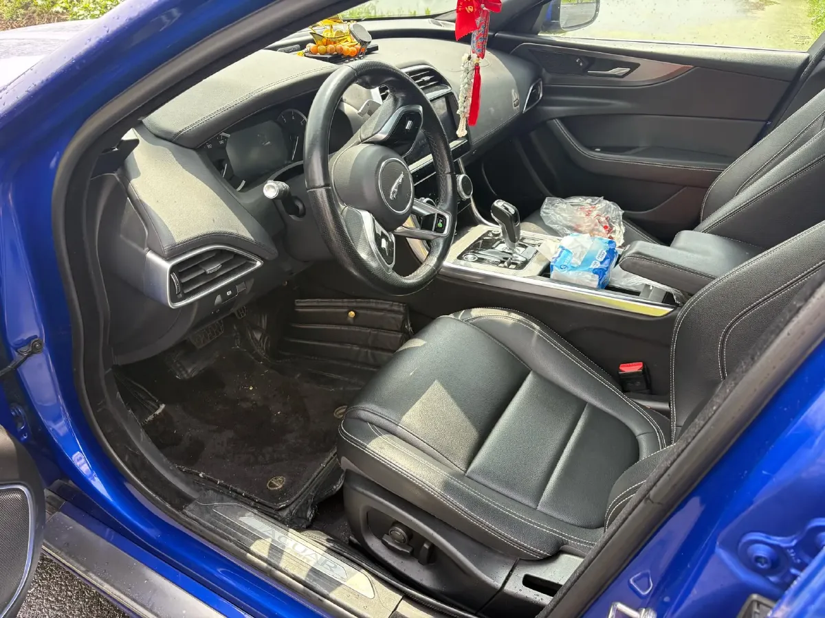 2020 Jaguar XEL 2.0T 200HP L4 8AT,autocango,china used car exporter,china ev exporter,chinese used car exporter,chinese used ev exporter