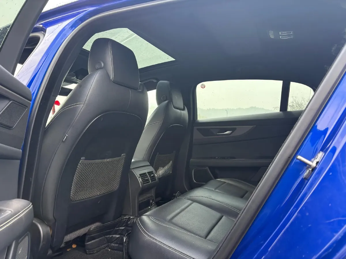 2020 Jaguar XEL 2.0T 200HP L4 8AT,autocango,china used car exporter,china ev exporter,chinese used car exporter,chinese used ev exporter