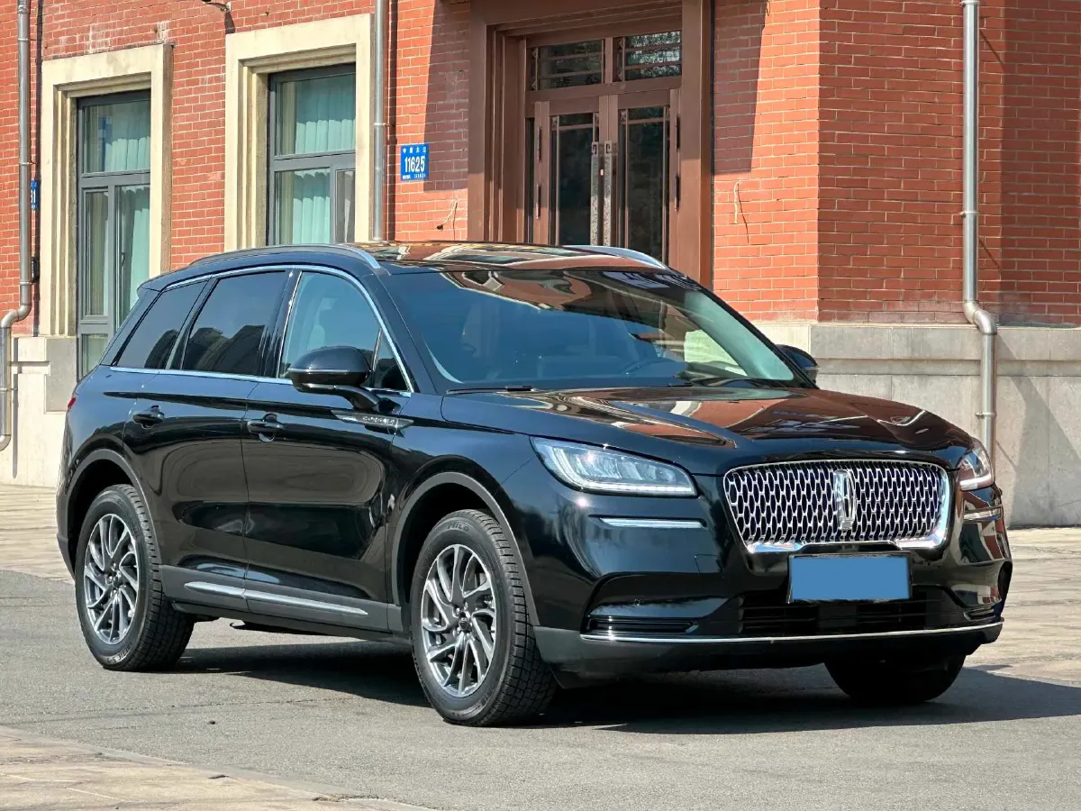 2021 Lincoln Corsair 2.0T 245HP L4 8AT,autocango,china used car exporter,china ev exporter,chinese used car exporter,chinese used ev exporter