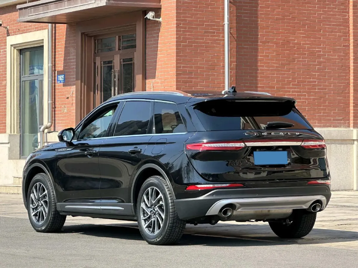 2021 Lincoln Corsair 2.0T 245HP L4 8AT,autocango,china used car exporter,china ev exporter,chinese used car exporter,chinese used ev exporter