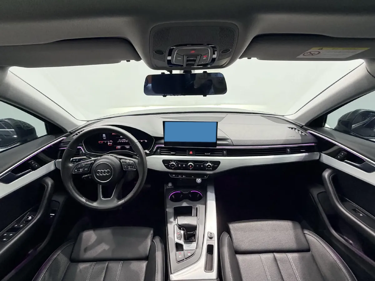 2020 Audi A4L 2.0T 190HP L4 7DCT,autocango,china used car exporter,china ev exporter,chinese used car exporter,chinese used ev exporter