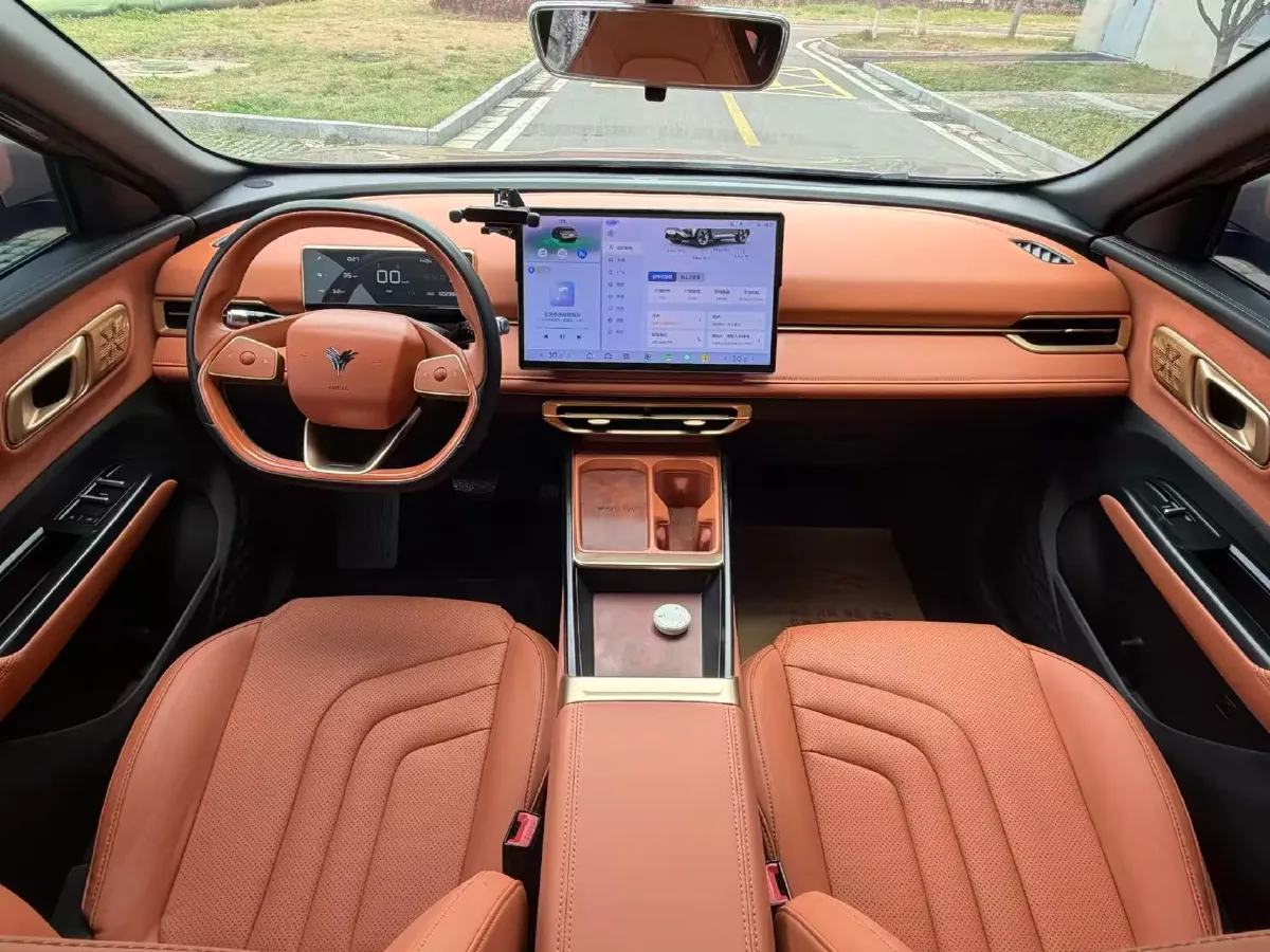 2023 MAXUS G50 1.5T 181HP L4 7DCT,autocango,china used car exporter,china ev exporter,chinese used car exporter,chinese used ev exporter