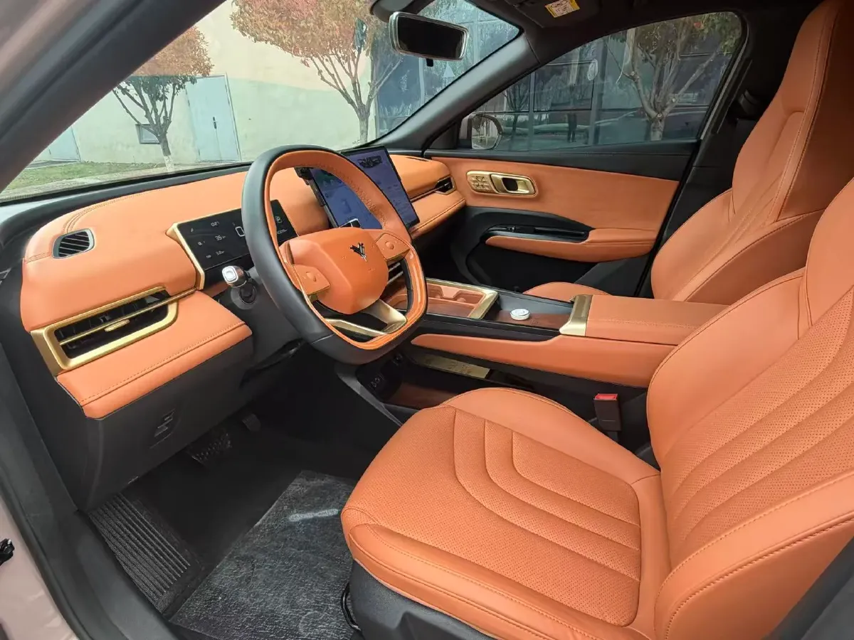 2023 MAXUS G50 1.5T 181HP L4 7DCT,autocango,china used car exporter,china ev exporter,chinese used car exporter,chinese used ev exporter