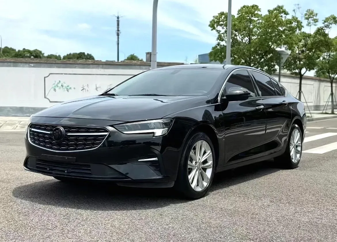 2022 Buick Regal 2.0T 237HP L4 9AT,autocango,china used car exporter,china ev exporter,chinese used car exporter,chinese used ev exporter