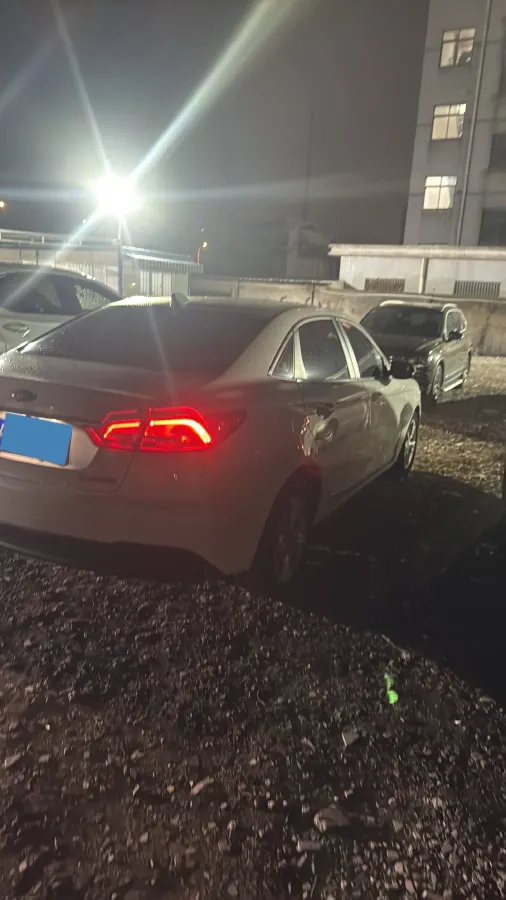 2019 Ford Escort 1.5L 122HP L3 6AT,autocango,china used car exporter,china ev exporter,chinese used car exporter,chinese used ev exporter