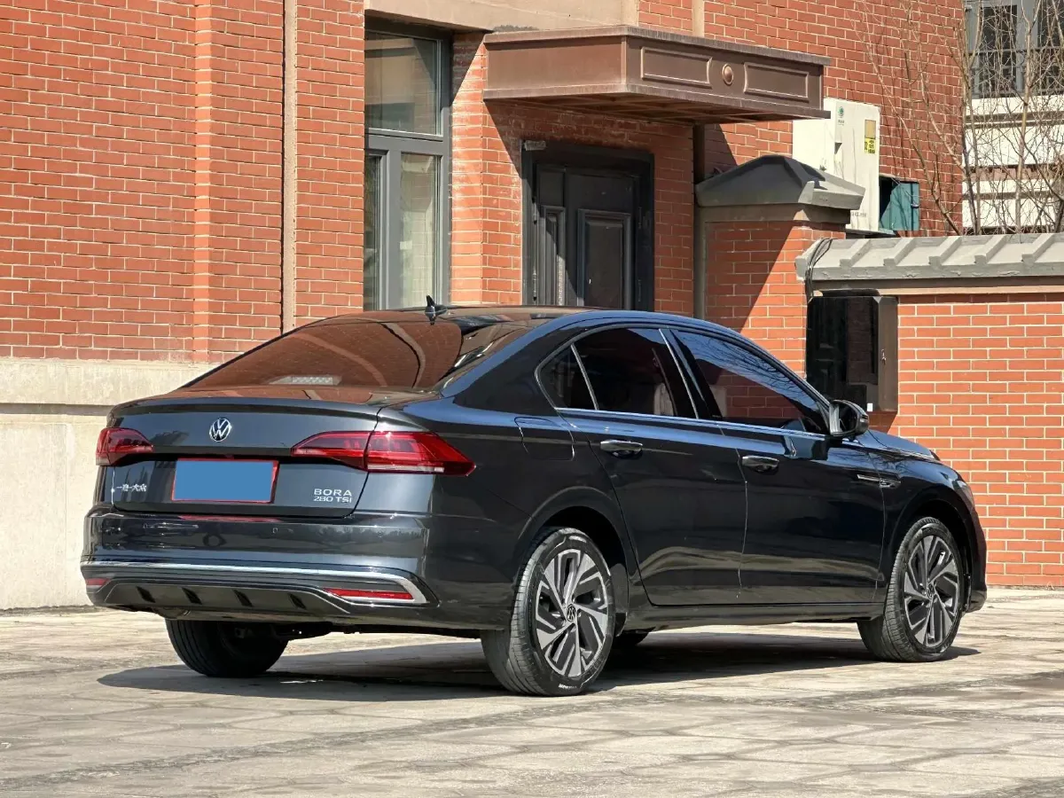 2023 Volkswagen Bora 1.4T 150HP L4 7DCT,autocango,china used car exporter,china ev exporter,chinese used car exporter,chinese used ev exporter