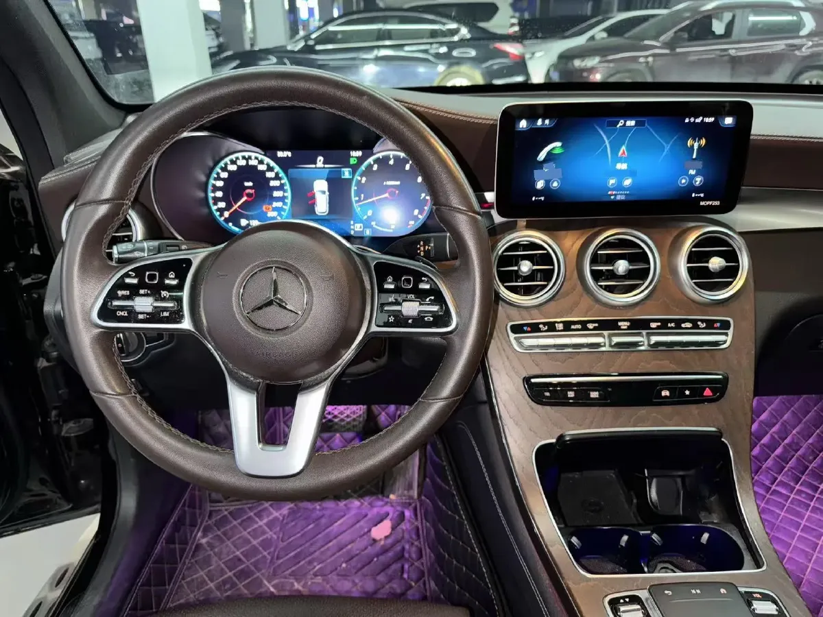 2020 Mercedes-Benz GLC Class 2.0T 258HP L4 9AT,autocango,china used car exporter,china ev exporter,chinese used car exporter,chinese used ev exporter