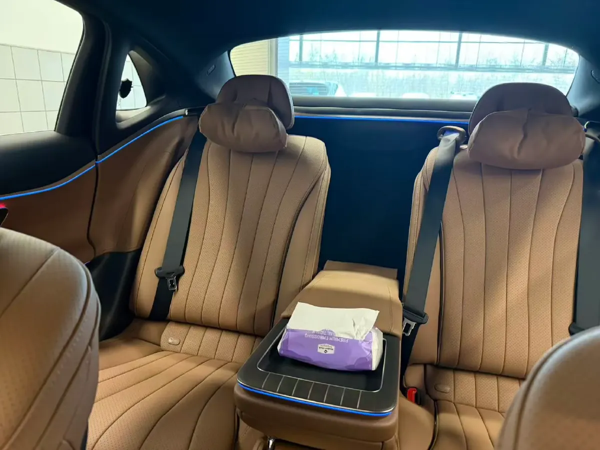 2024 Mercedes-Benz E Class 2.0T 258HP L4 9AT,autocango,china used car exporter,china ev exporter,chinese used car exporter,chinese used ev exporter